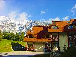 Hotel- Anlage Sommer