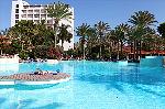 Abspannen am Pool