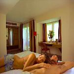 P�rchen im Zimmer