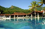 Pool und Au�enterrasse