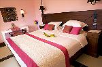 Bett im Zimmer