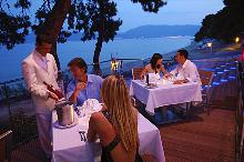 Candlelight Dinner