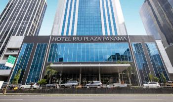 Hotel RIU Plaza Panama