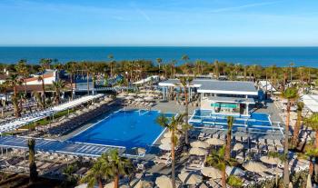 Blick auf Hotelanlage RIU Chiclana