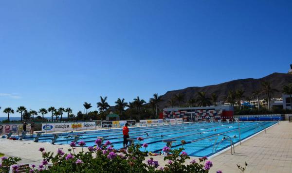 Blick über den Pool