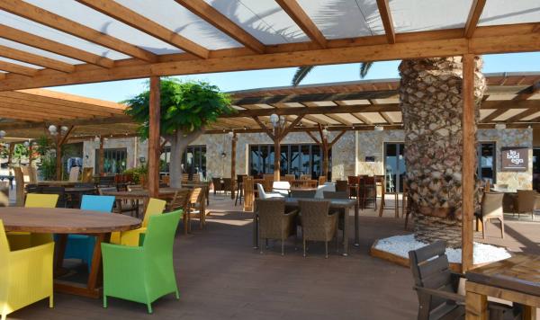 La Bodega Restaurant