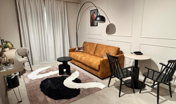 Wohnbeispiel Suite mit Sofa