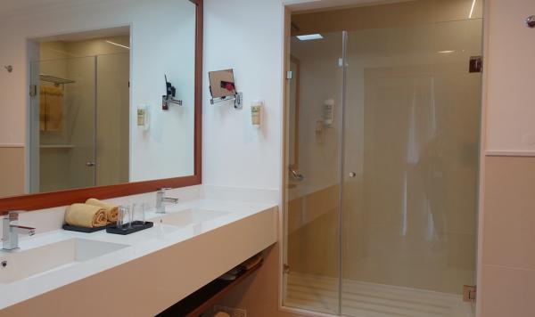 Doppelzimmer Badezimmer