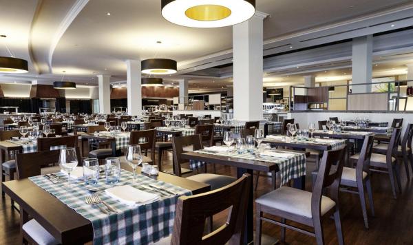 Hauptrestaurant The Restaurant