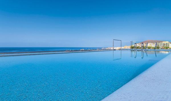 Pool Blue Level exkl. Up Room Gäste