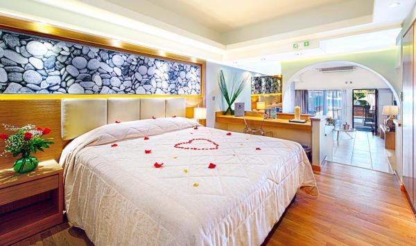 Großzügiges Zimmer