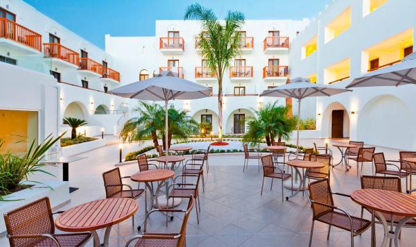 Sitzmöglichkeiten draußen