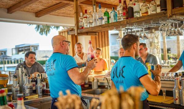 An der Bar