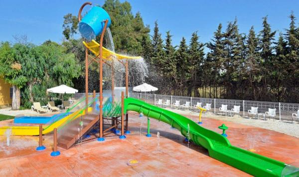 Splashpark mit Rutschen