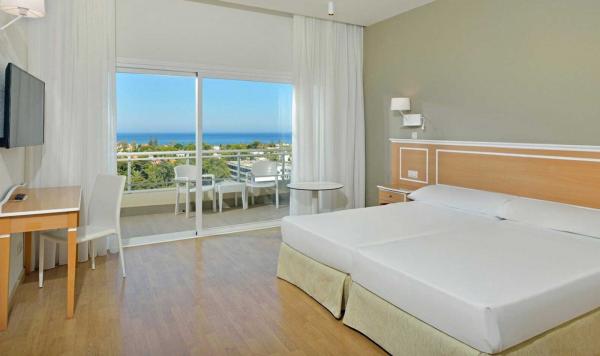 Wohnbeispiel Familienzimmer mit Meerblick