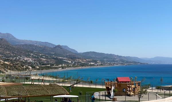 Spielen mit Meerblick