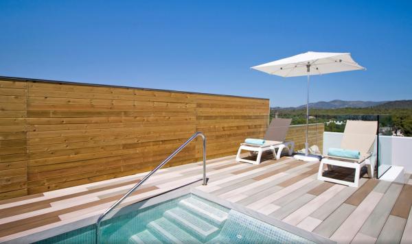 Pool mit Sitzfläche