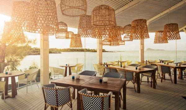 Essen mit Sonnenuntergang