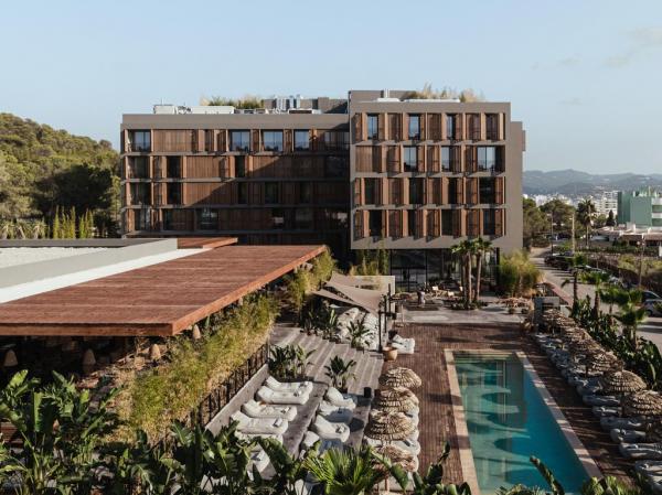 Cluburlaub im OKU Ibiza