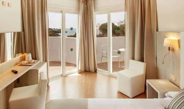 Balkon mit Blick auf das Meer