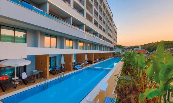 Zimmer bei Sonnenuntergang