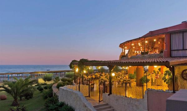 Restaurant bei der Nacht