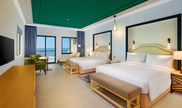 Wohnbeispiel Family Sea Front Villa