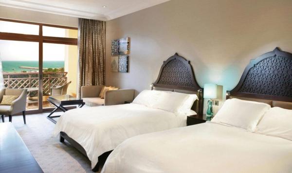 Wohnbeispiel Family Villa Pool View