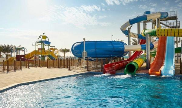 Splash Pool mit Wasserrutschen