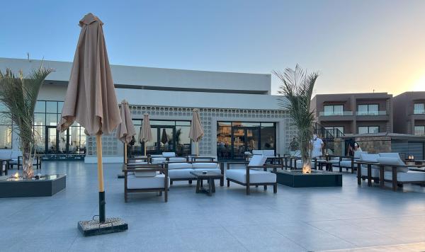 Außenbereich Lobbybar