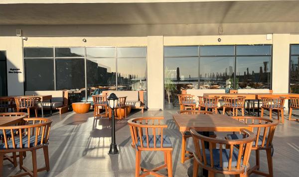 Nightclub Blue Dolphin