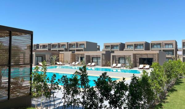 Zimmer mit Poolzugang