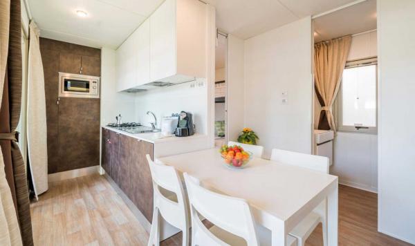 Wohnbeispiel HU Stay Excellence Plus Kochnische