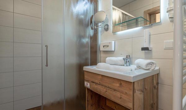 Doppelzimmer Badezimmer