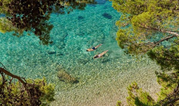 Kristallklares Wasser