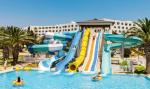 Aquapark mit Wasserrutschen