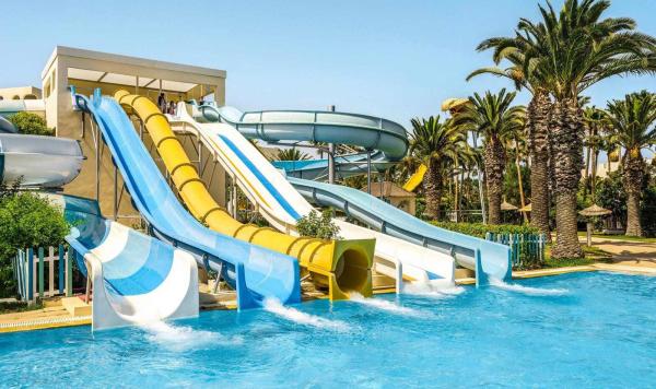 Wasserrutschen im Aquapark