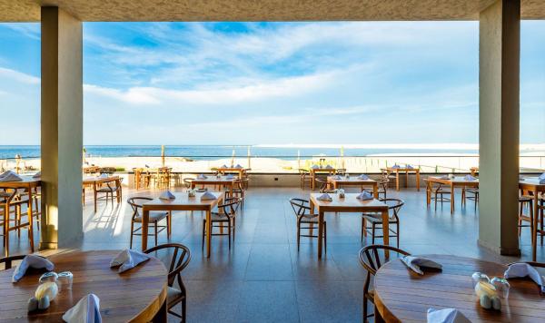 Restaurant mit Meerblick