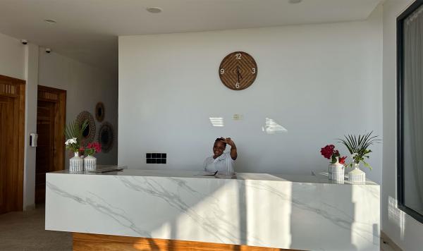 Glückliche Mitarbeiterin