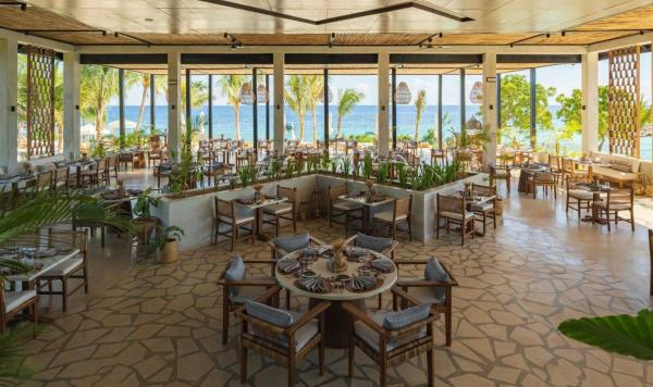 Restaurant mit Meerblick