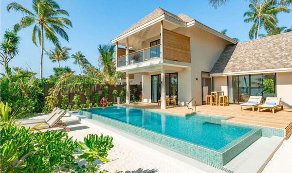 Wohnbeispiel Zimmer mit Pool