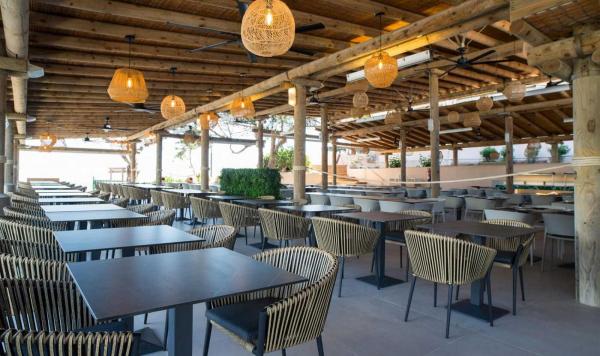 A la Carte Restaurant