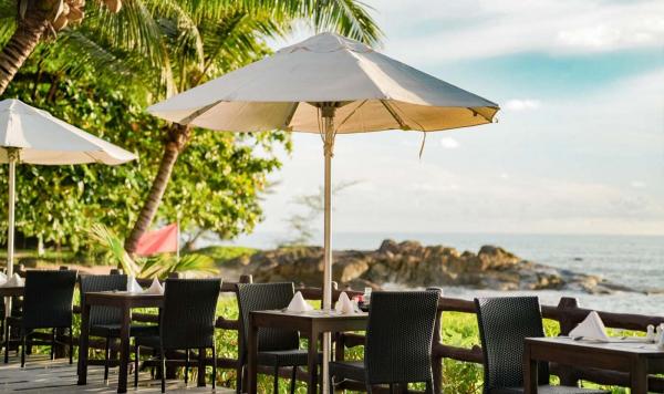 Restaurant mit Meerblick