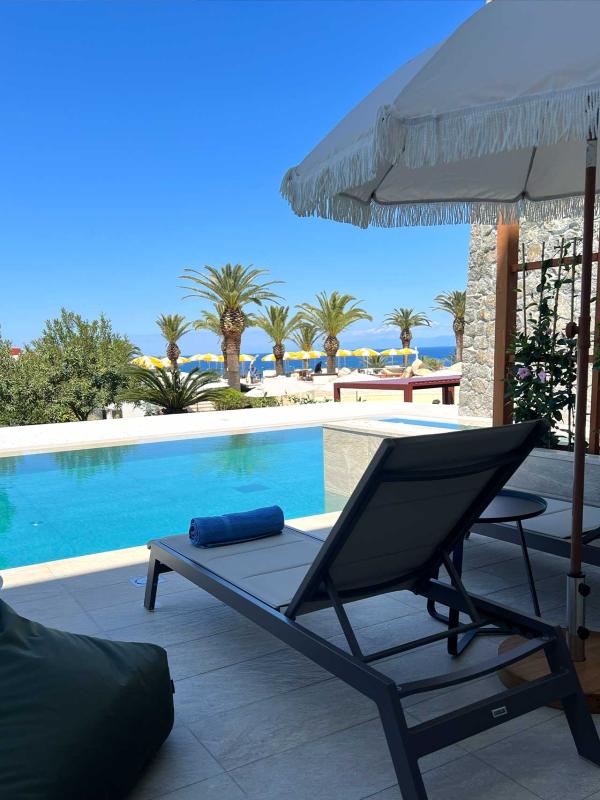 Swim up Zimmer mit Poolblick