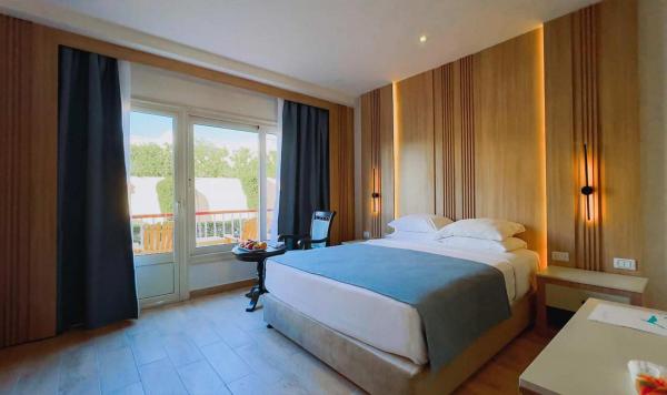 Zimmer mit Doppelbett