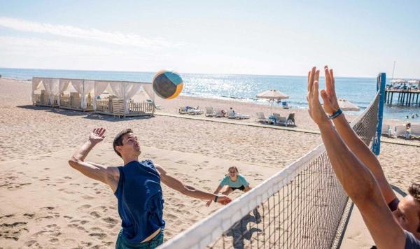 Beachvolleyball am Strand