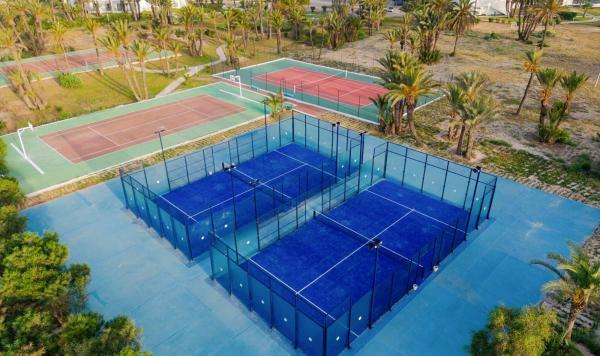 Tennis- und Padelplätze