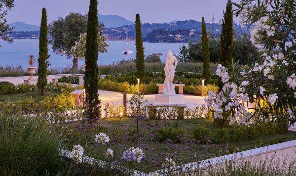 Landschaft der Clubanlage