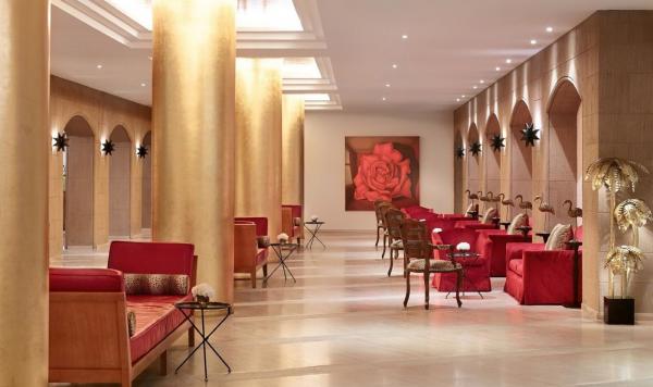 Sitzgelegenheiten im Club