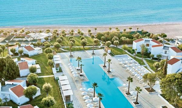 Bungalow Village Pool